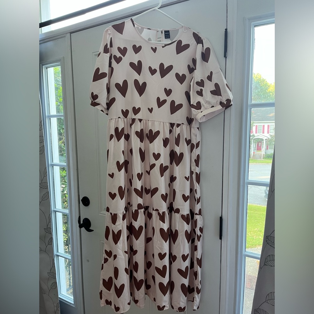 Never worn, brand new Brown Heart Print Dress